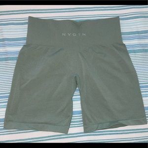 Medium Pro NVGTN Shorts